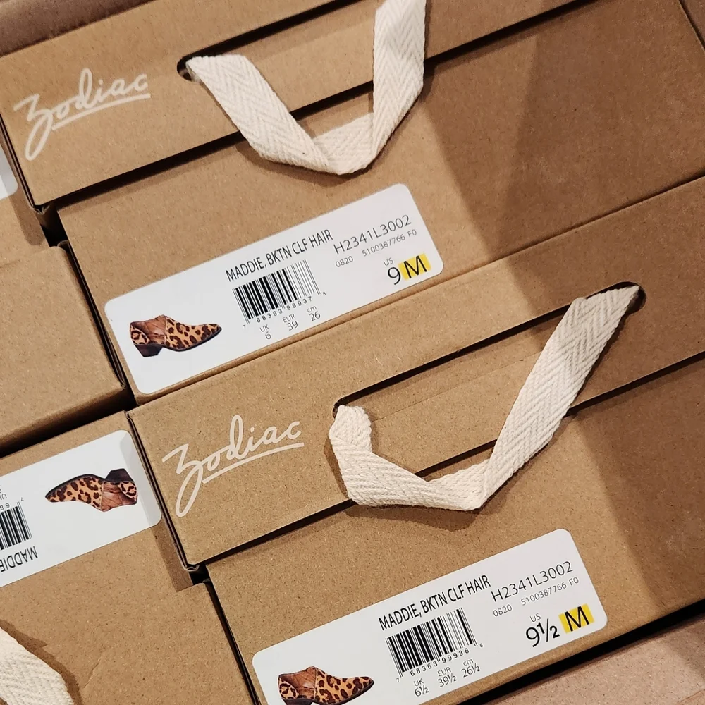 ZODIAC- Calf hair - Maddie Leopard BlkTan Booties - Size 8 - Picture 3 of 6